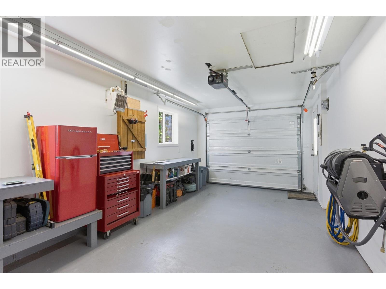 1153 Maclean Drive, Cache Creek, BC - Indoor Photo Showing Garage