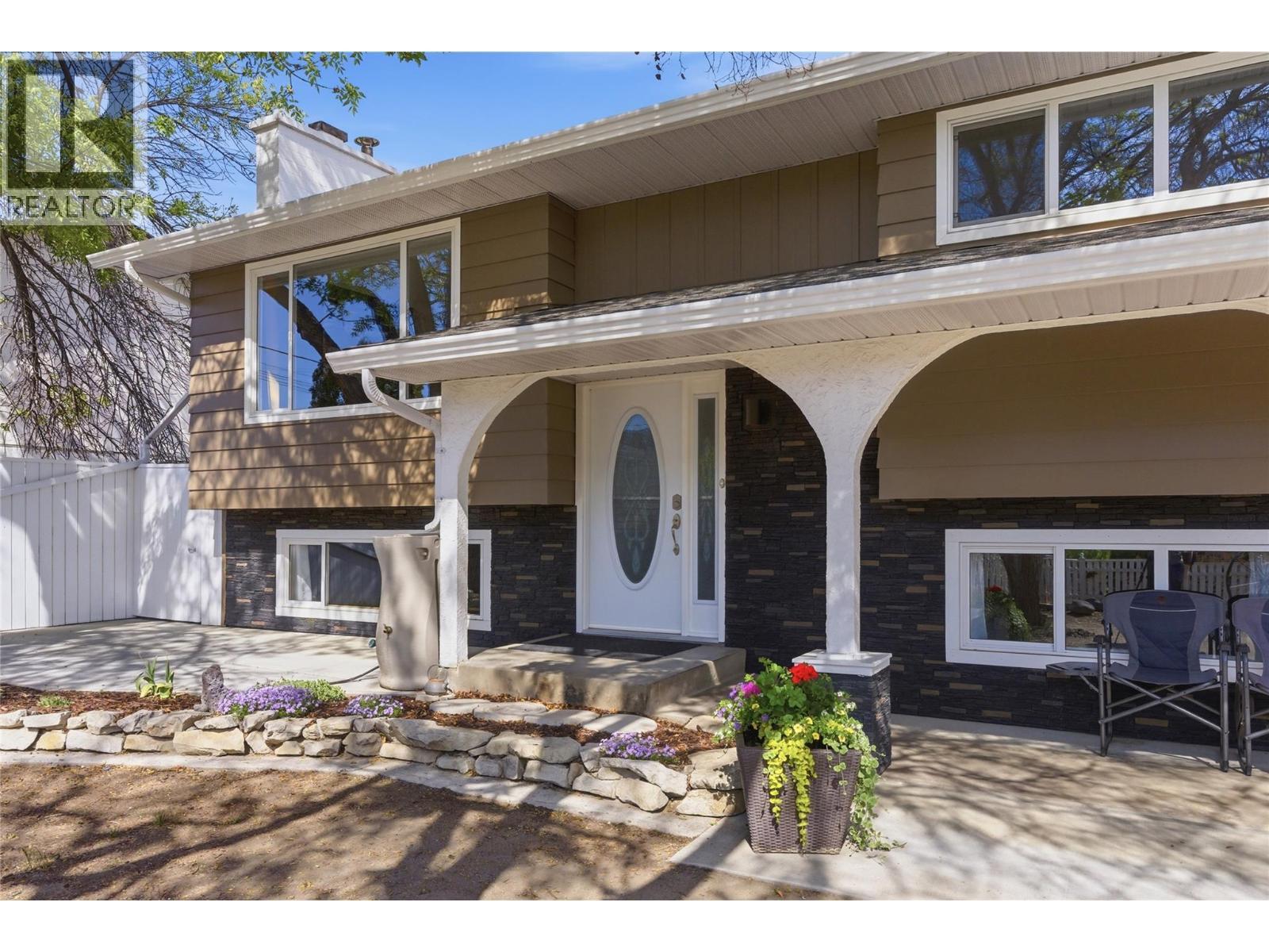 1153 Maclean Drive, Cache Creek, BC - Outdoor