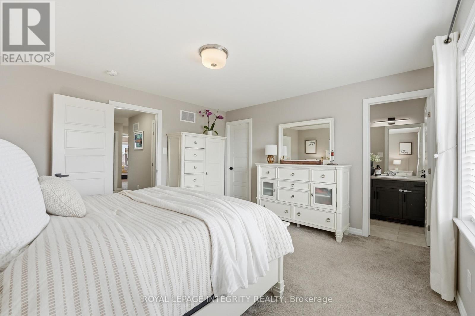 48 Code Crescent, Carleton Place, ON - Indoor Photo Showing Bedroom