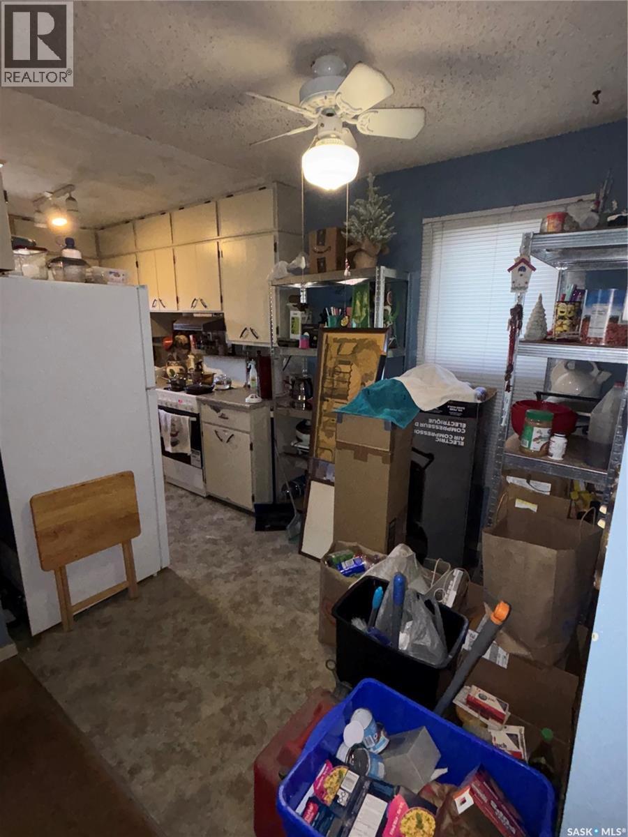 906 Weldon Avenue, Saskatoon, SK - Indoor