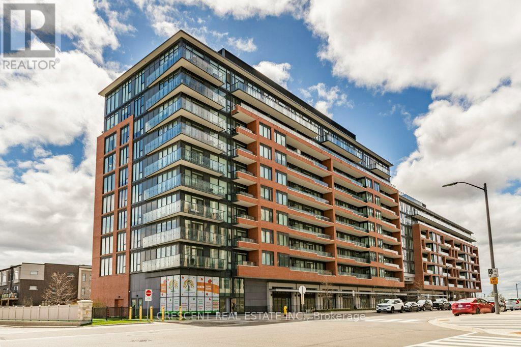 Th101 - 99 Eagle Rock Way, Vaughan, ON - Outdoor With Facade