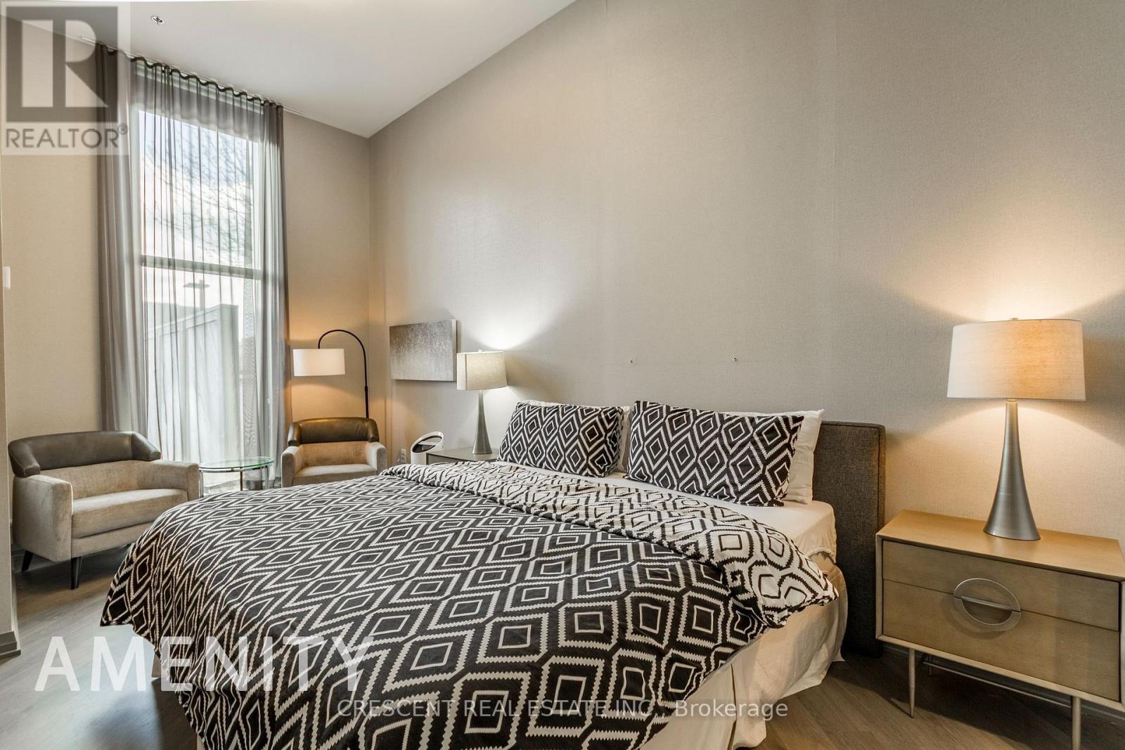 Th101 - 99 Eagle Rock Way, Vaughan, ON - Indoor Photo Showing Bedroom