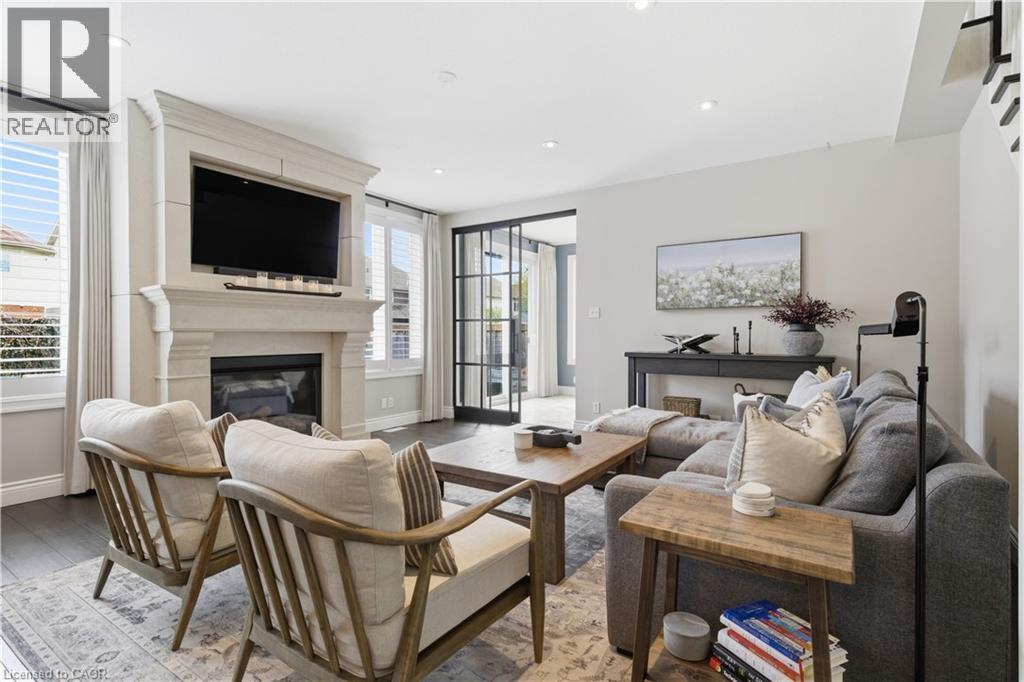 309 Schooner Crescent, Waterloo, ON - Indoor Photo Showing Living Room With Fireplace
