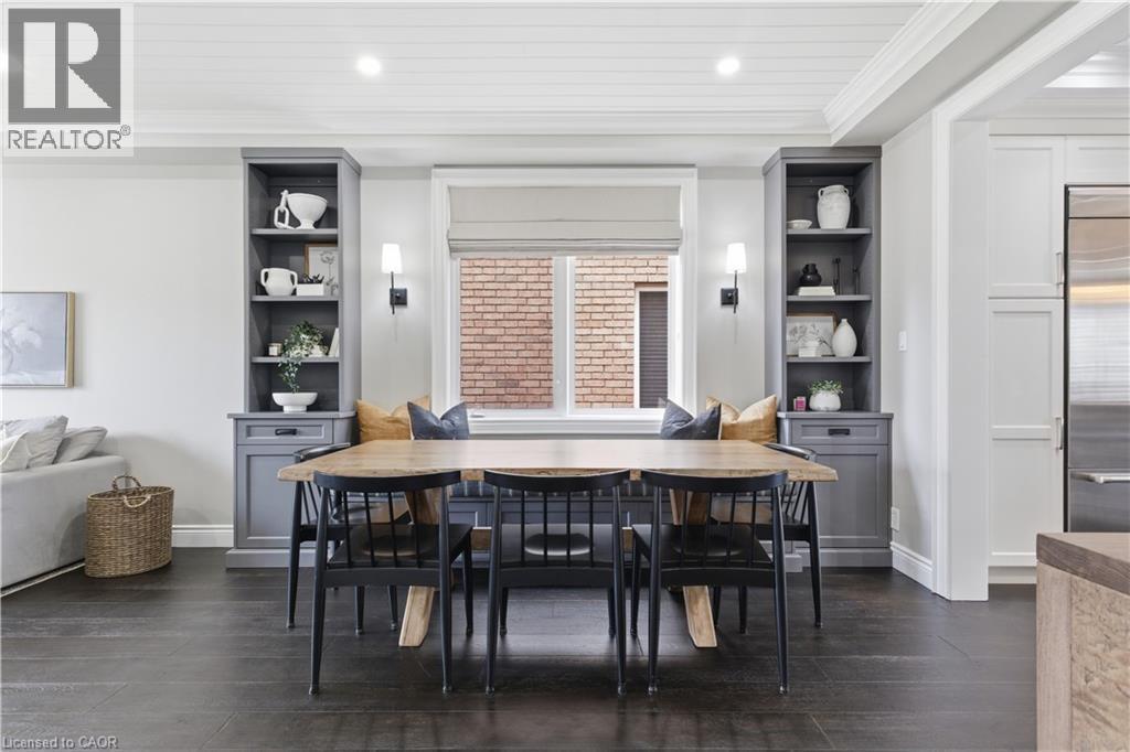 309 Schooner Crescent, Waterloo, ON - Indoor Photo Showing Dining Room