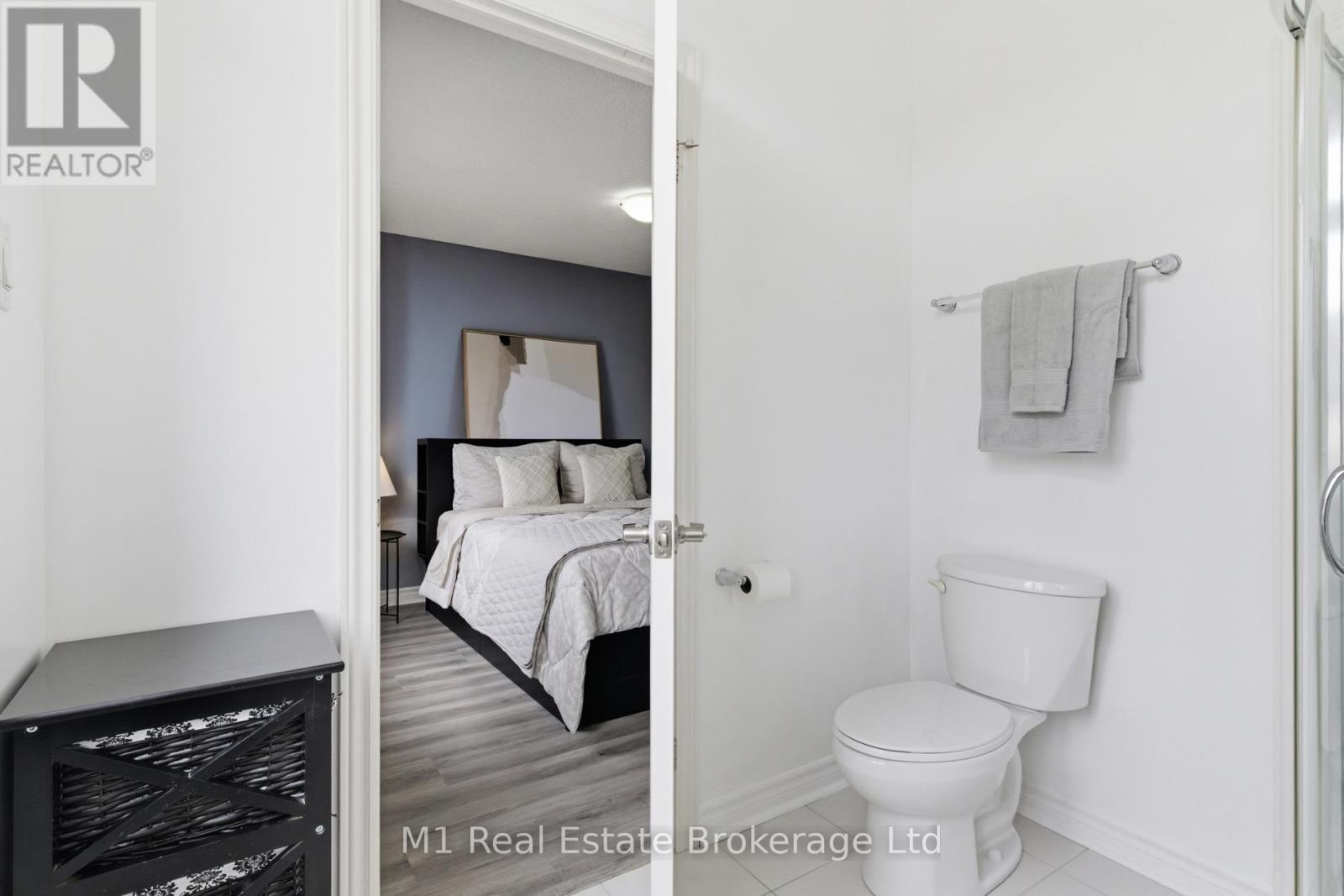 75 Arlington Crescent, Guelph (Pineridge/Westminster Woods), ON - Indoor Photo Showing Bathroom