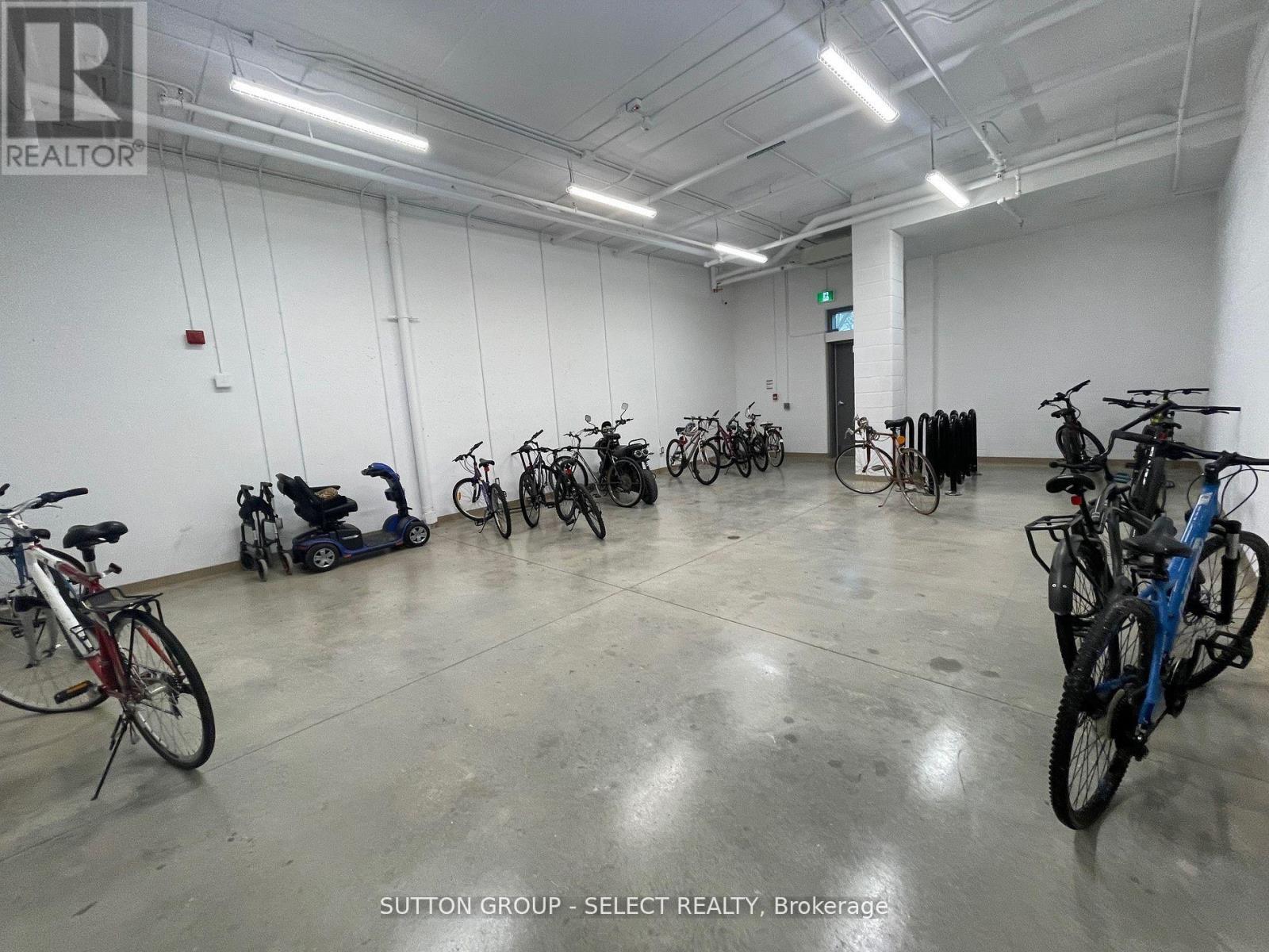 607 - 99 Pond Mills Road, London South (South J), ON - Indoor
