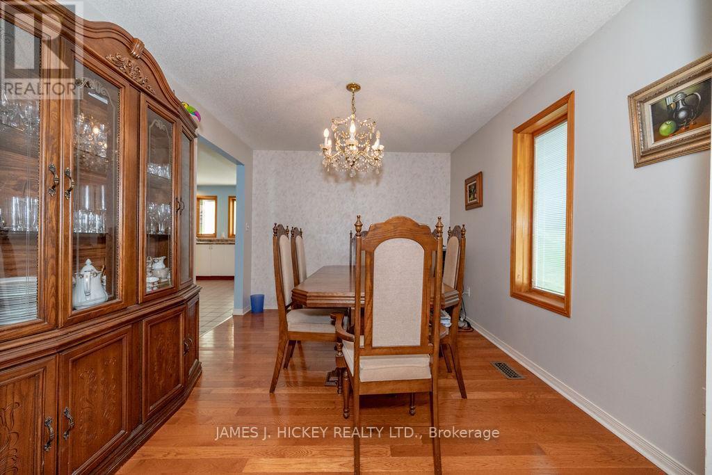 224 Thomas Street, Deep River, ON - Indoor Photo Showing Other Room