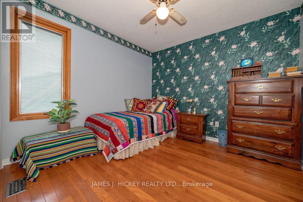 224 Thomas Street, Deep River, ON - Indoor Photo Showing Bedroom