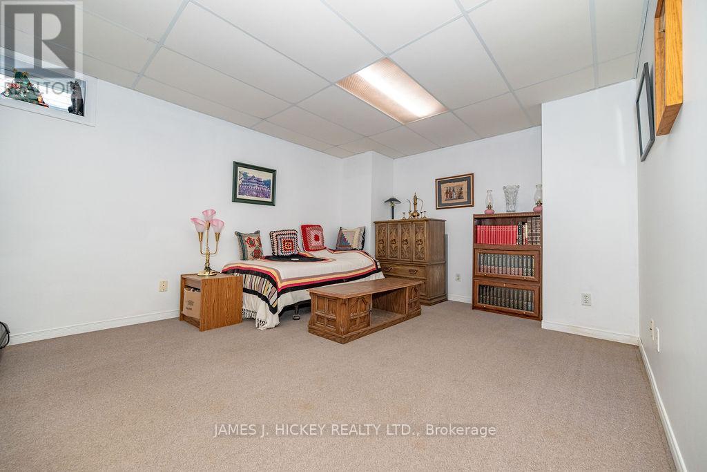 224 Thomas Street, Deep River, ON - Indoor
