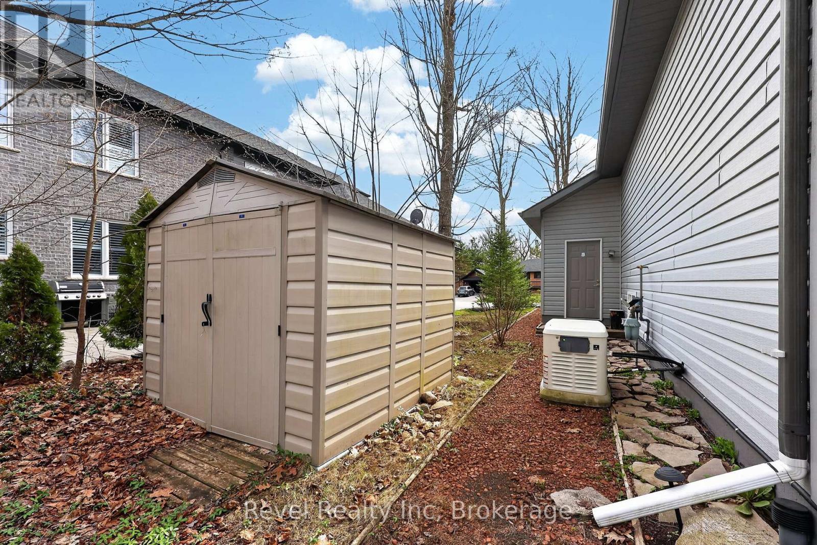 87 Trout Lane, Tiny, ON - Outdoor With Exterior