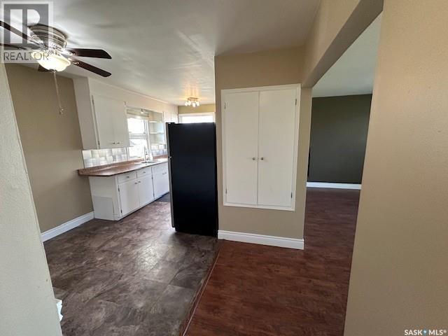 16 Mcculloch Street, Fillmore, SK - Indoor