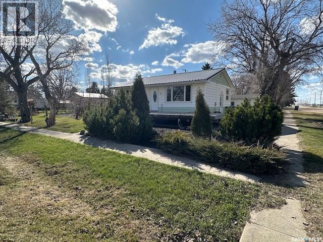 16 Mcculloch Street, Fillmore, SK - Outdoor