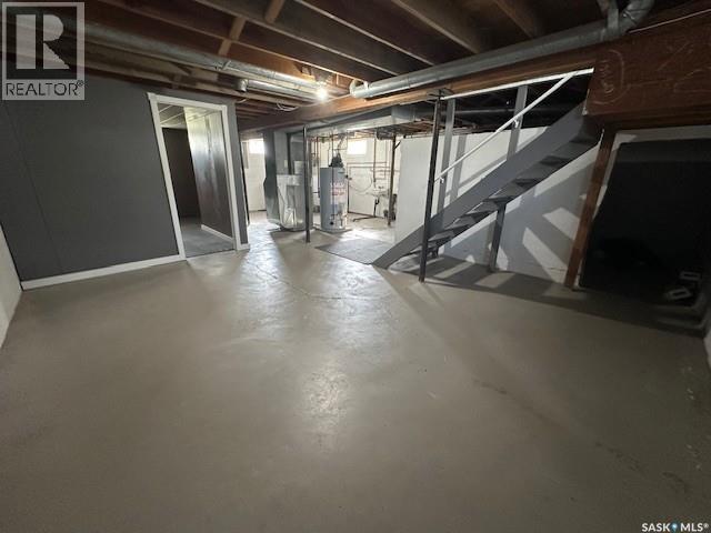 16 Mcculloch Street, Fillmore, SK - Indoor Photo Showing Basement