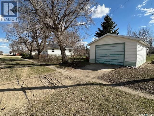 16 Mcculloch Street, Fillmore, SK - Outdoor