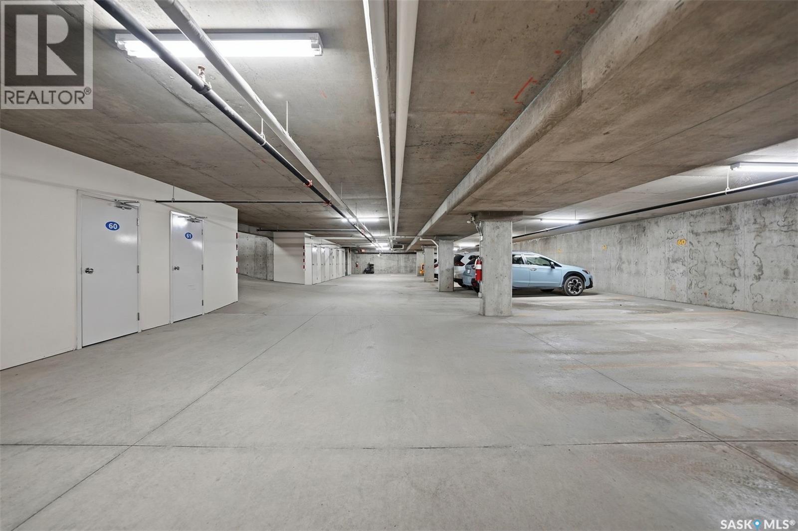 113 110 Armistice Way, Saskatoon, SK - Indoor Photo Showing Garage