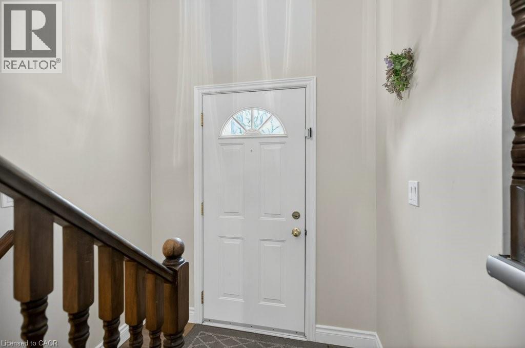 56 Brookstream Court, Hamilton, ON - Indoor Photo Showing Other Room