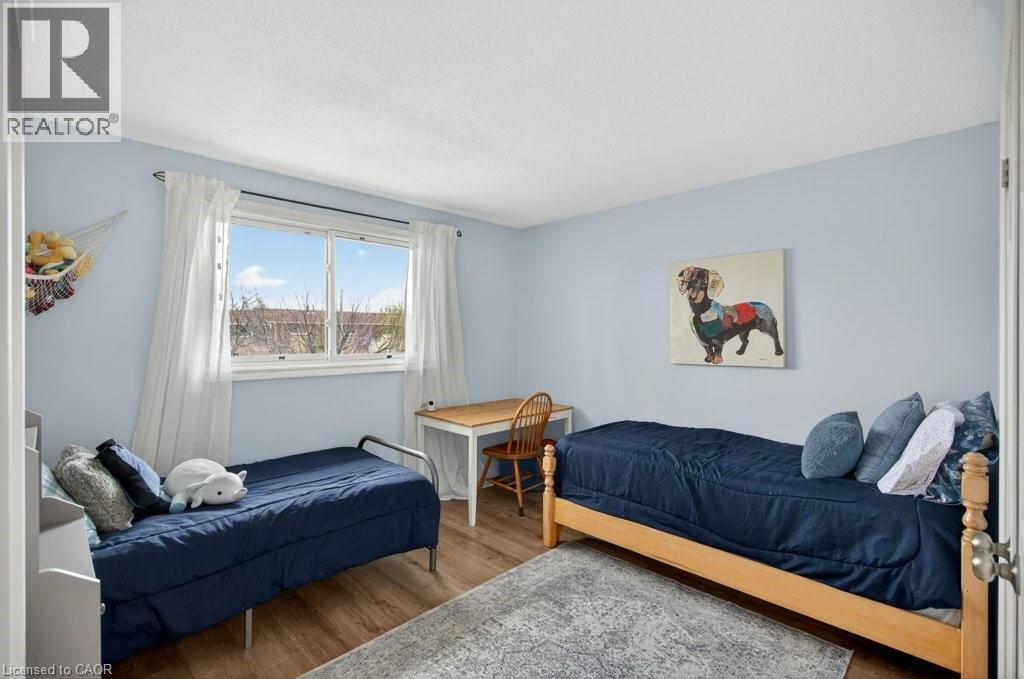 56 Brookstream Court, Hamilton, ON - Indoor Photo Showing Bedroom