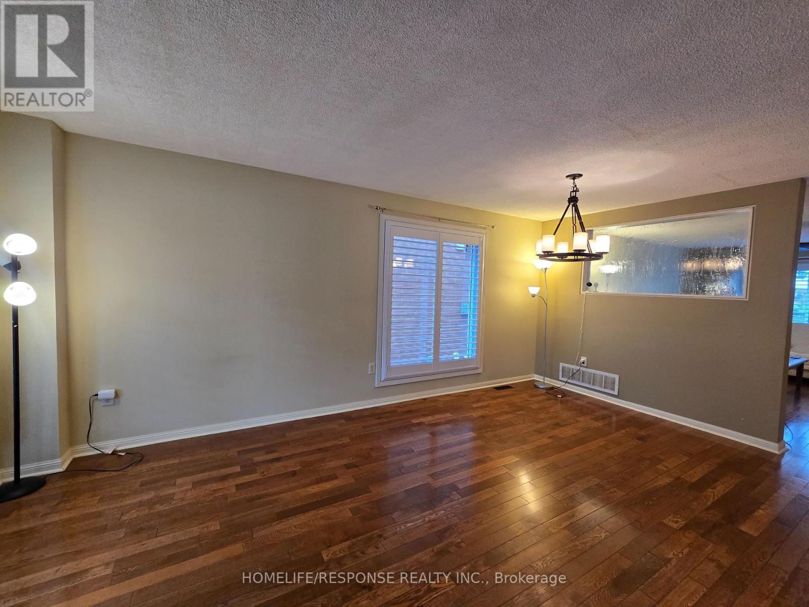 5156 Oakley Drive, Burlington, ON - Indoor Photo Showing Other Room