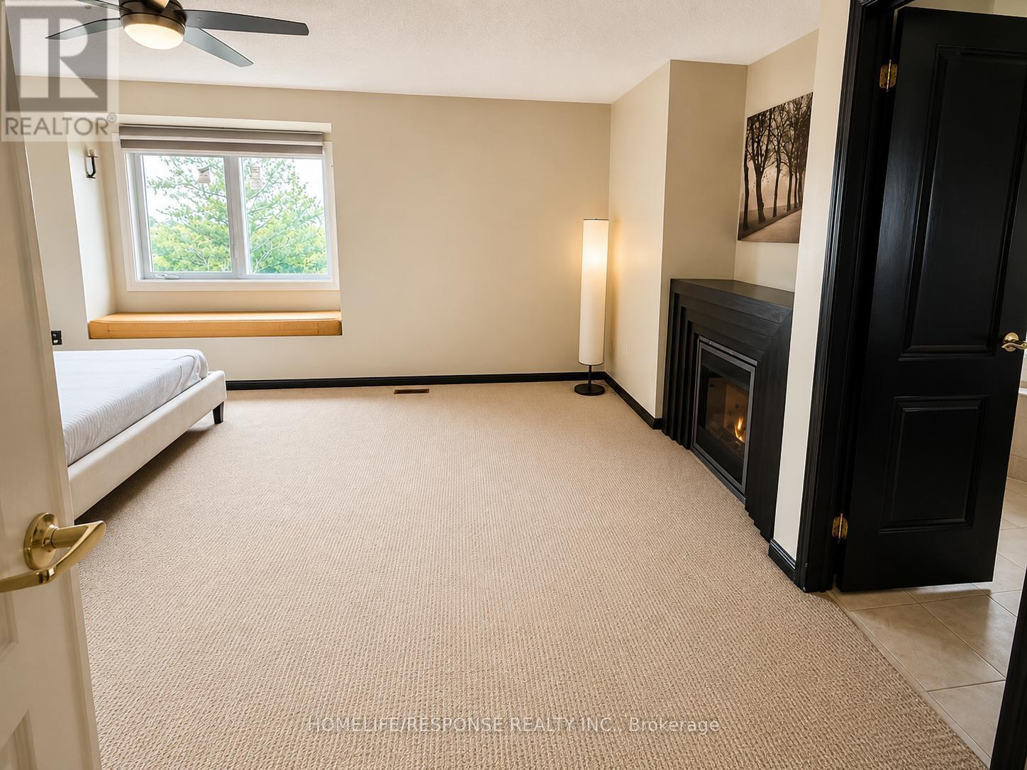 5156 Oakley Drive, Burlington, ON - Indoor Photo Showing Other Room