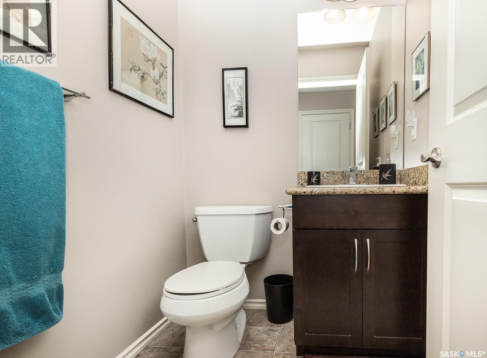 214 615 Lynd Crescent, Saskatoon, SK - Indoor Photo Showing Bathroom