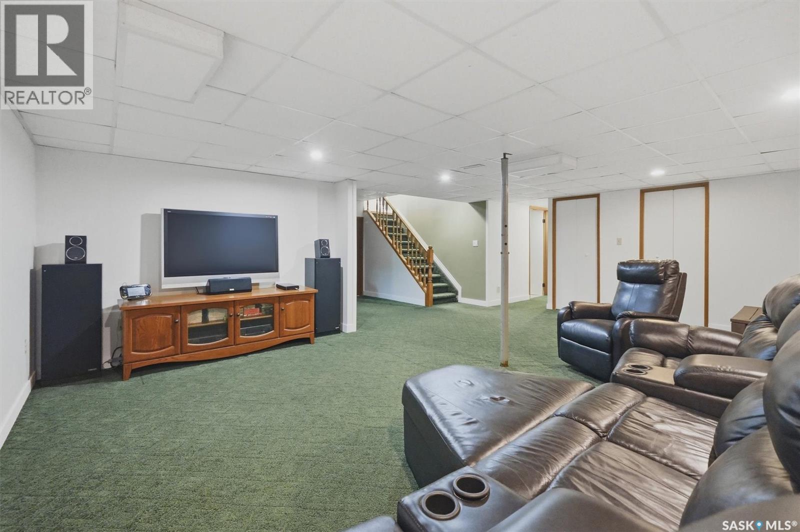 414 Perreault Lane, Saskatoon, SK - Indoor