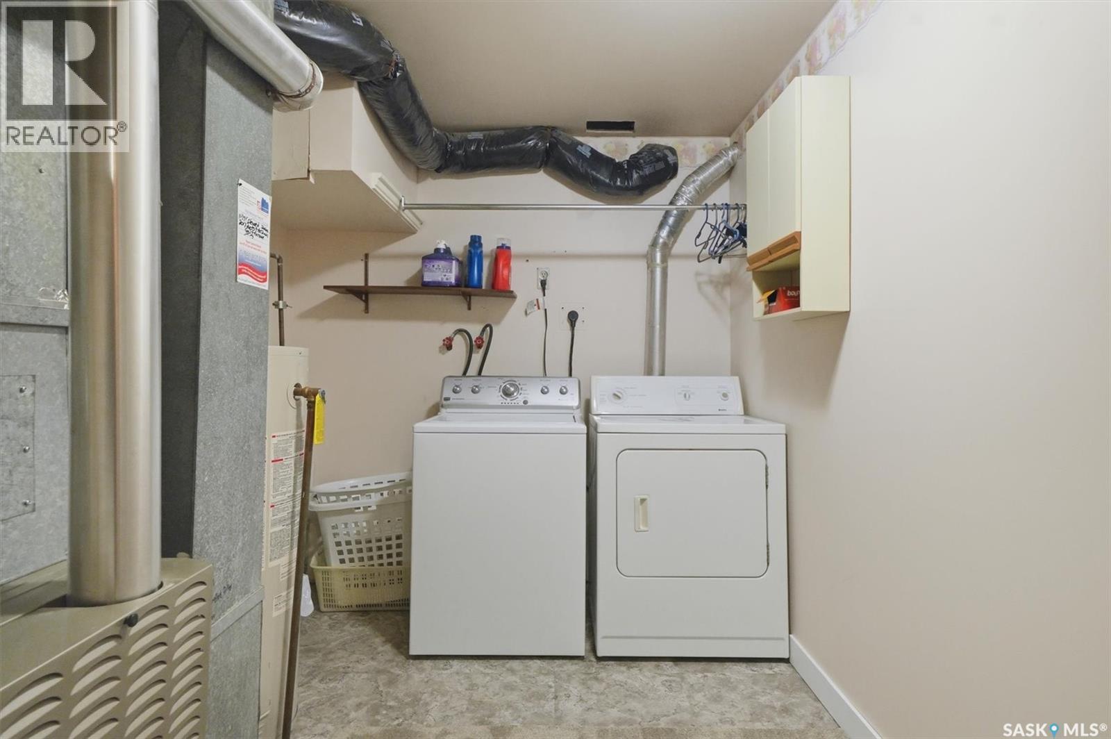 414 Perreault Lane, Saskatoon, SK - Indoor Photo Showing Laundry Room