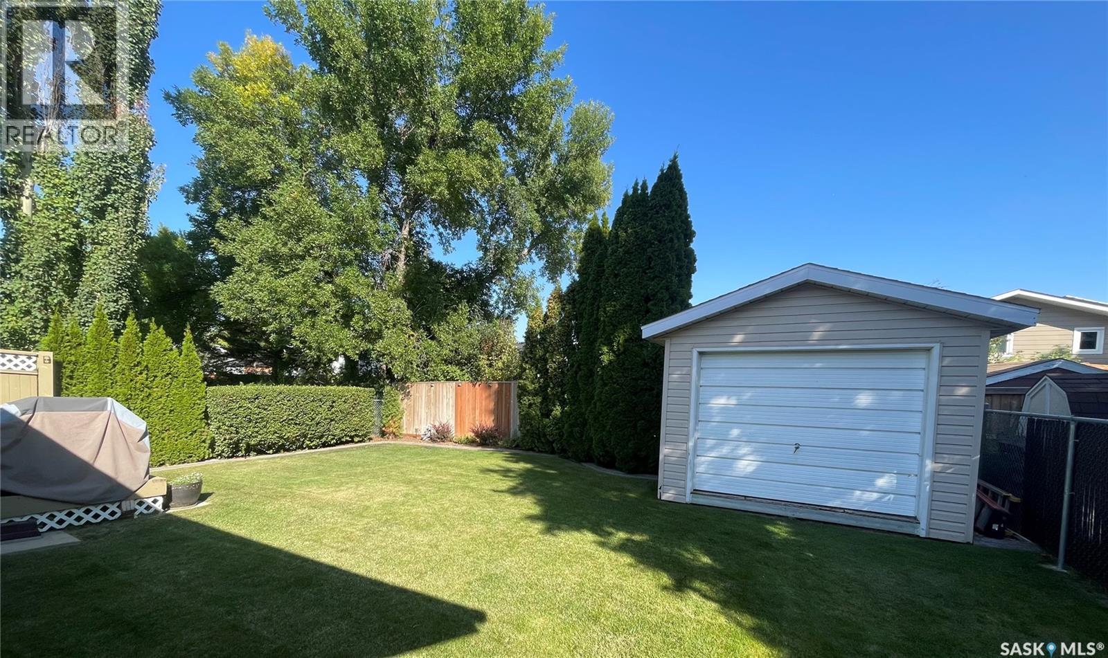 414 Perreault Lane, Saskatoon, SK - Outdoor
