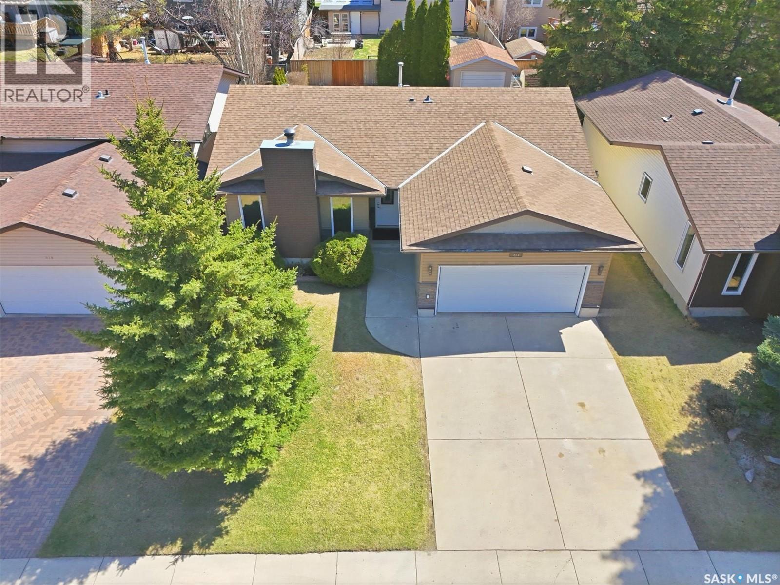 414 Perreault Lane, Saskatoon, SK - Outdoor