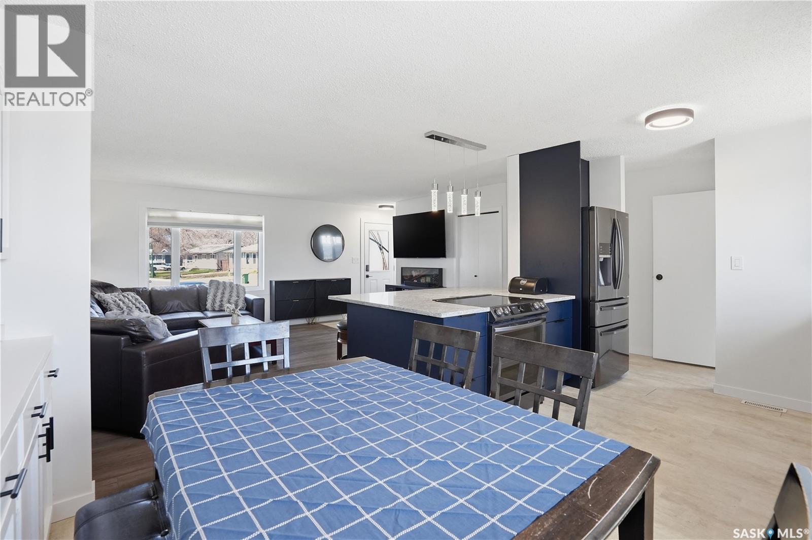 78 Vernon Crescent, Regina, SK - Indoor