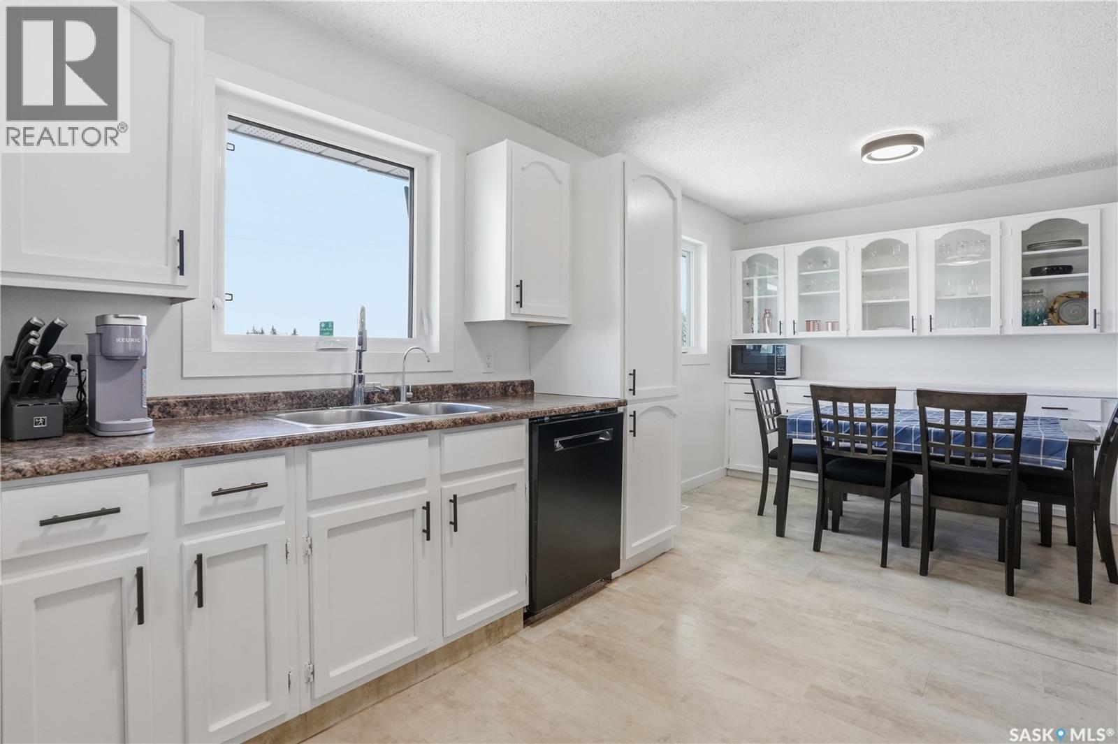 78 Vernon Crescent, Regina, SK - Indoor