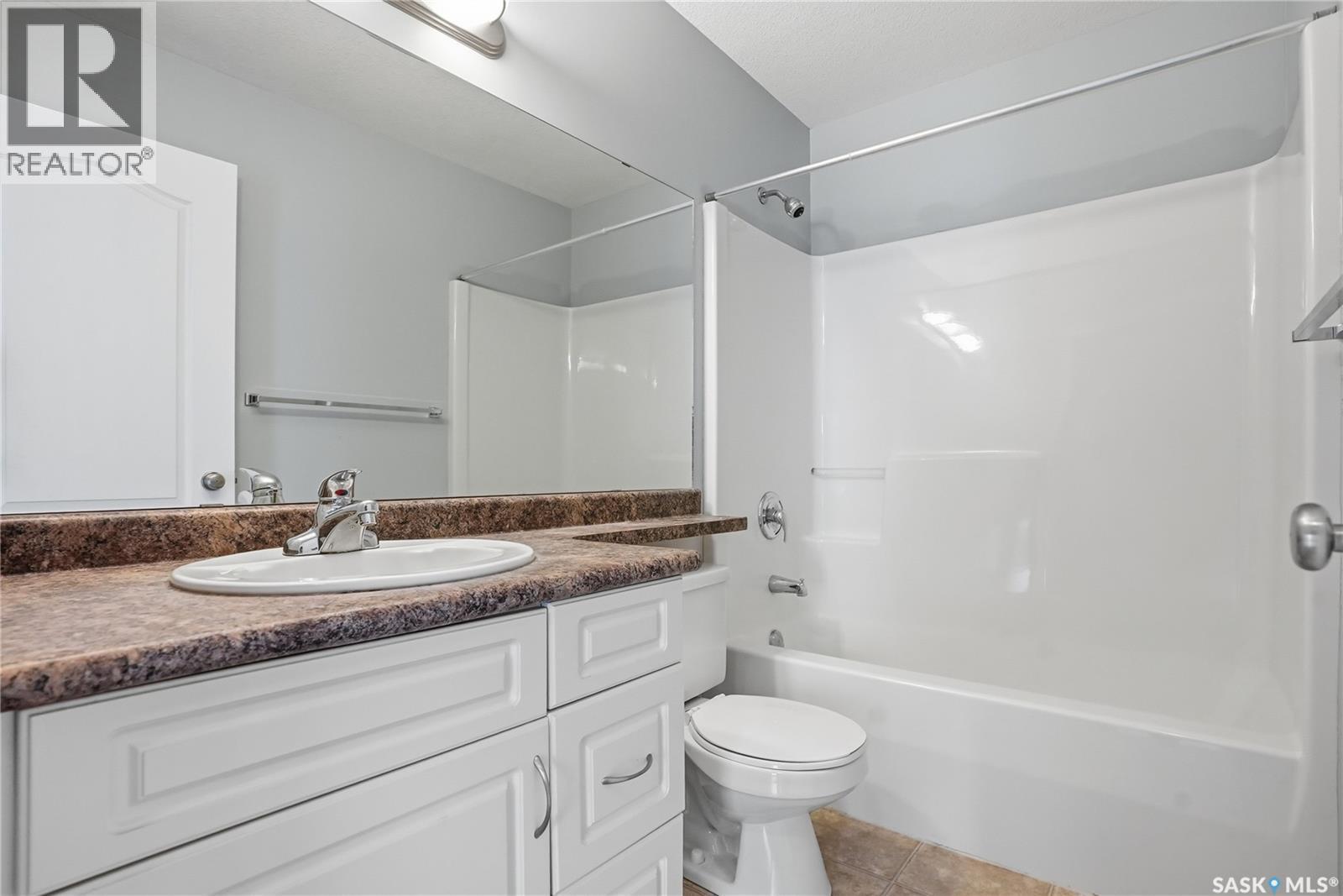 313 333 Nelson Road, Saskatoon, SK - Indoor Photo Showing Bathroom