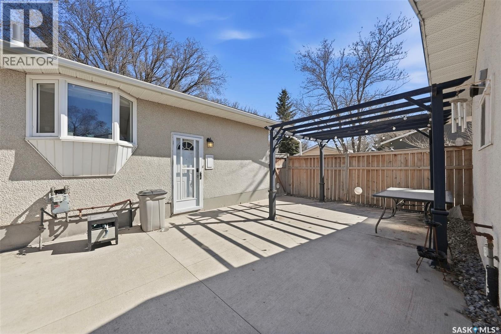 1 Rupert Drive, Saskatoon, SK - Outdoor With Exterior