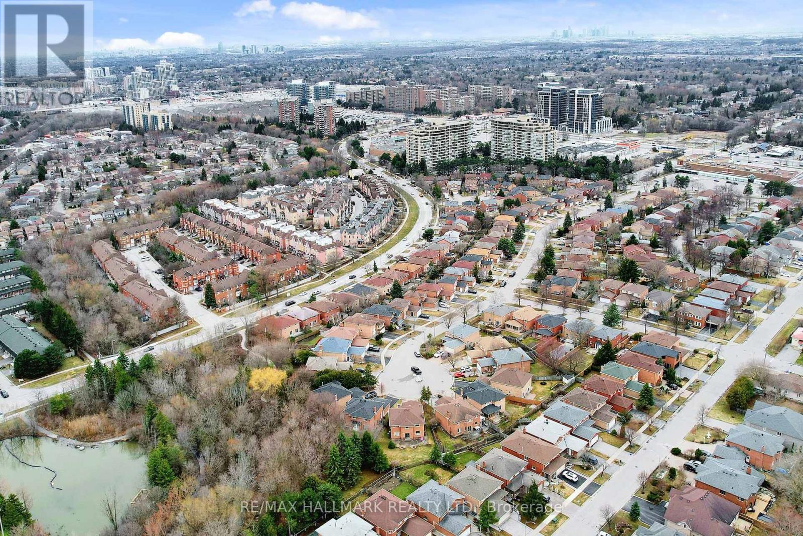 69 Dunbarton Court, Richmond Hill, ON - Outdoor With View