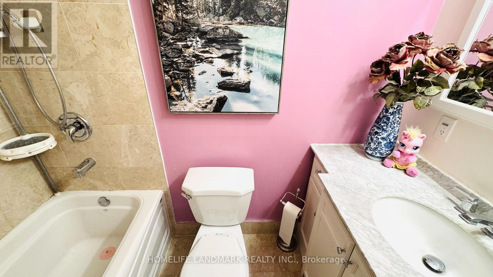 5812 Dalebrook Crescent, Mississauga, ON - Indoor Photo Showing Bathroom