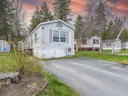 20 Maple Leaf Drive New Minas, NS B4N 5L2