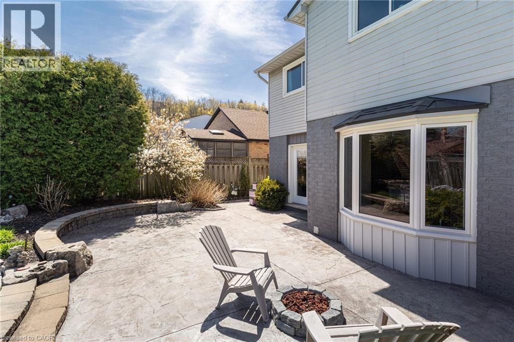 106 Maple Drive, Hamilton, ON - Outdoor With Exterior