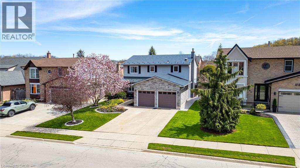 106 Maple Drive, Hamilton, ON - Outdoor With Facade
