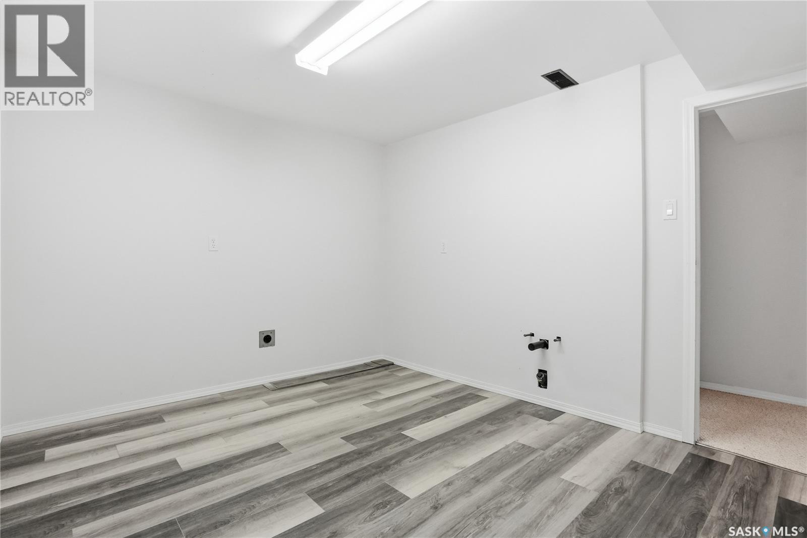 2 Hardy Crescent, Saskatoon, SK - Indoor Photo Showing Other Room