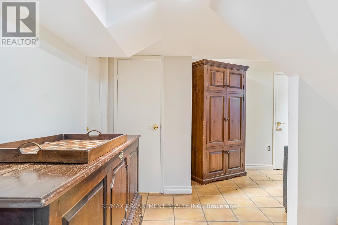 1067 Fair Birch Drive, Mississauga, ON - Indoor