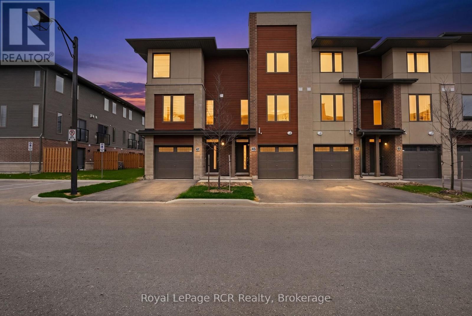 45 Winters Crescent, Collingwood, ON - Outdoor With Facade