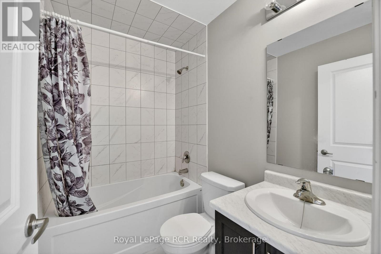 45 Winters Crescent, Collingwood, ON - Indoor Photo Showing Bathroom