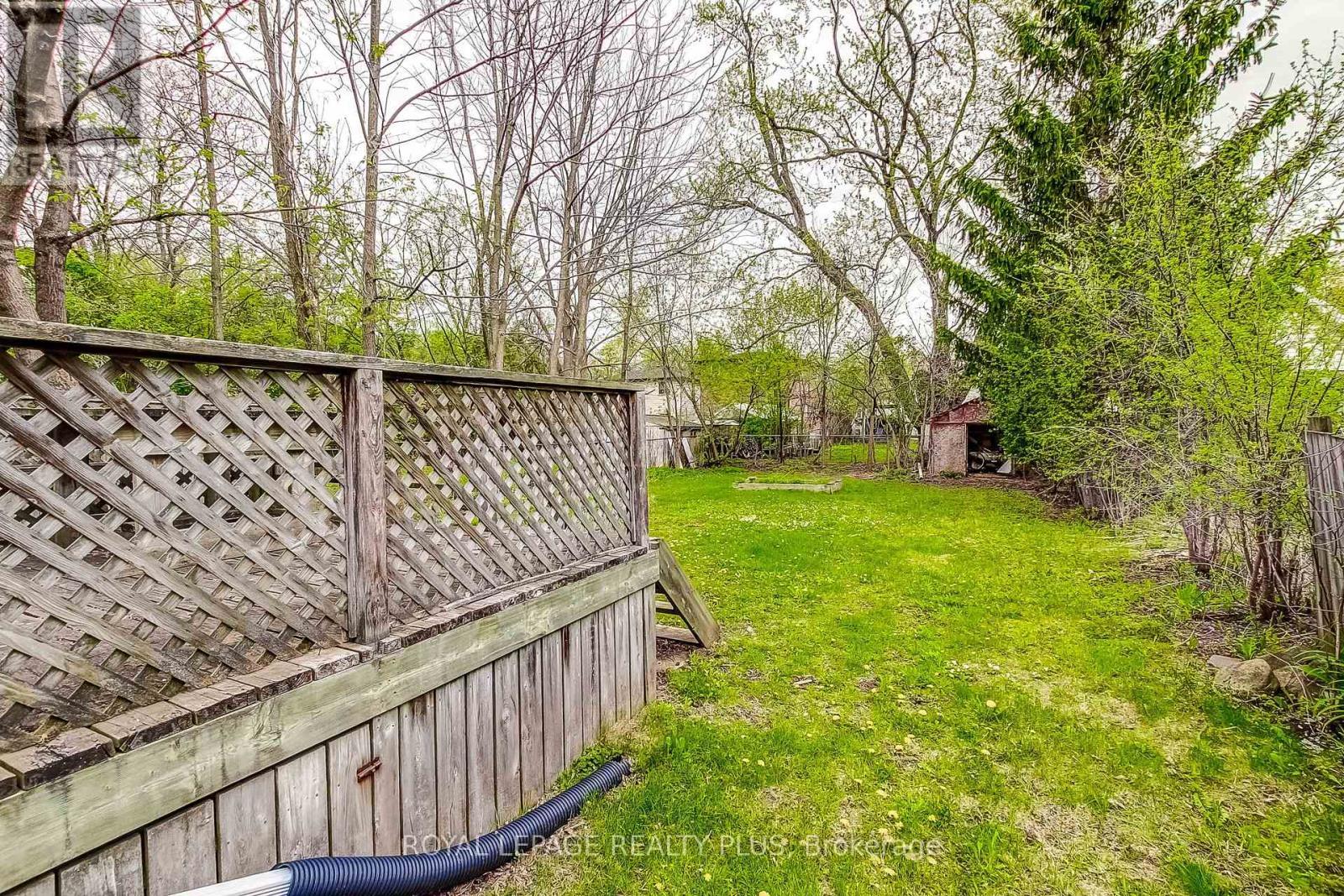 105 Hillview Street, Hamilton, ON - Outdoor