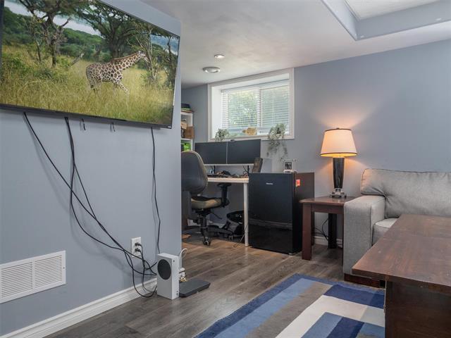 321 Mclean Ave, Selkirk, MB
