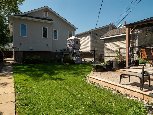 321 Mclean Ave, Selkirk, MB