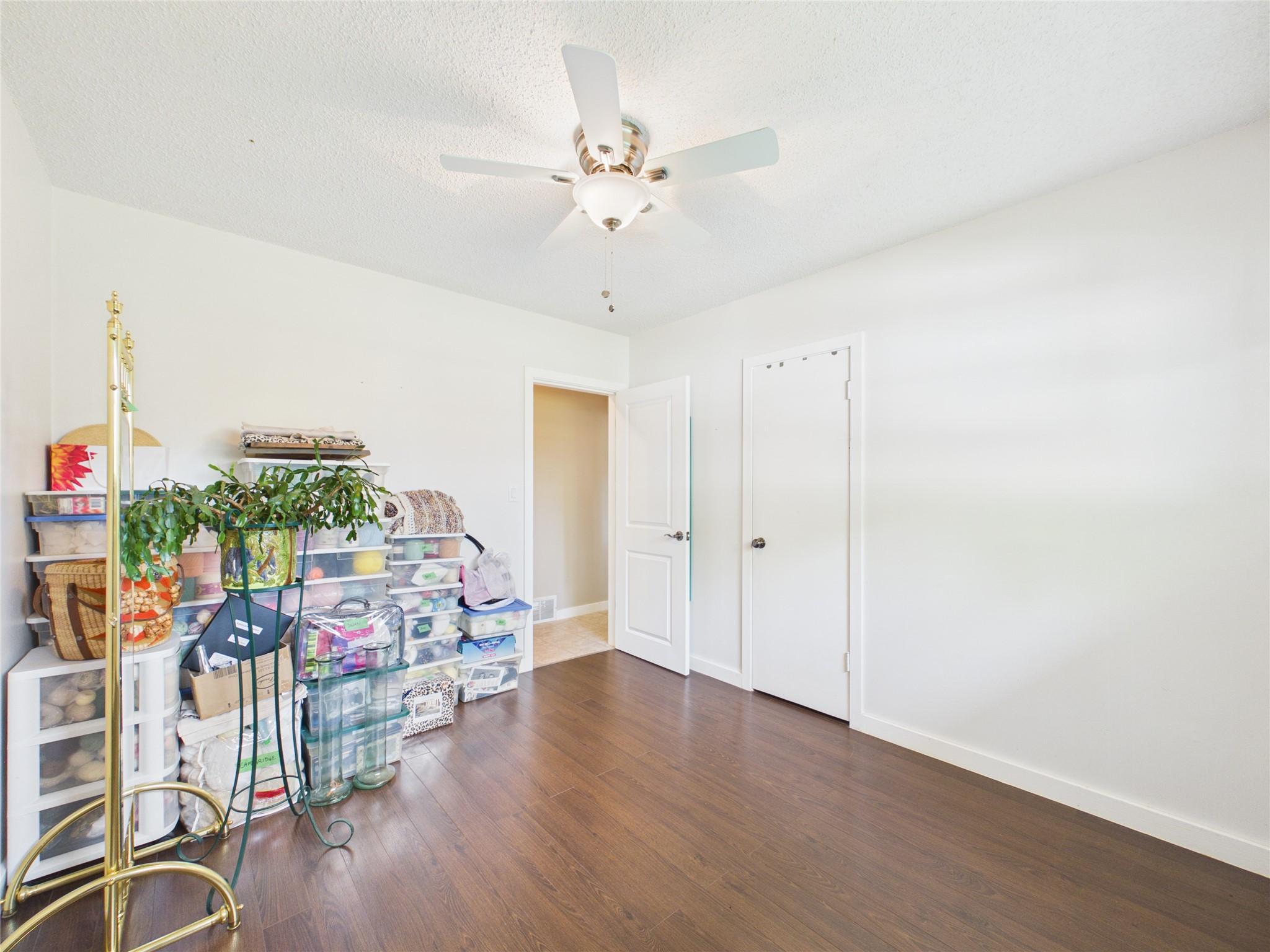 623 Devon Street, Creston, BC - Indoor Photo Showing Other Room