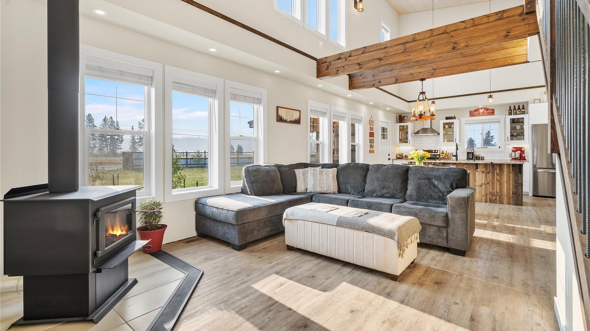 5469 Riverview Frontage Road, Ta Ta Creek, BC - Outdoor With Deck Patio Veranda