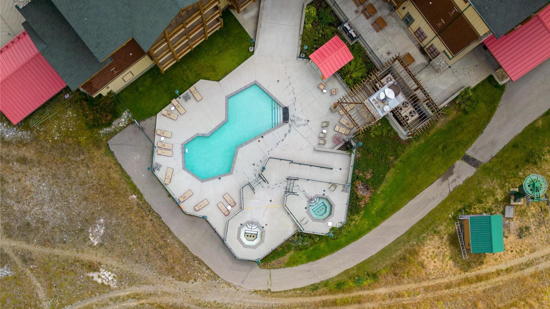 403-500 Stemwinder Drive, Kimberley, BC - Outdoor With In Ground Pool With View