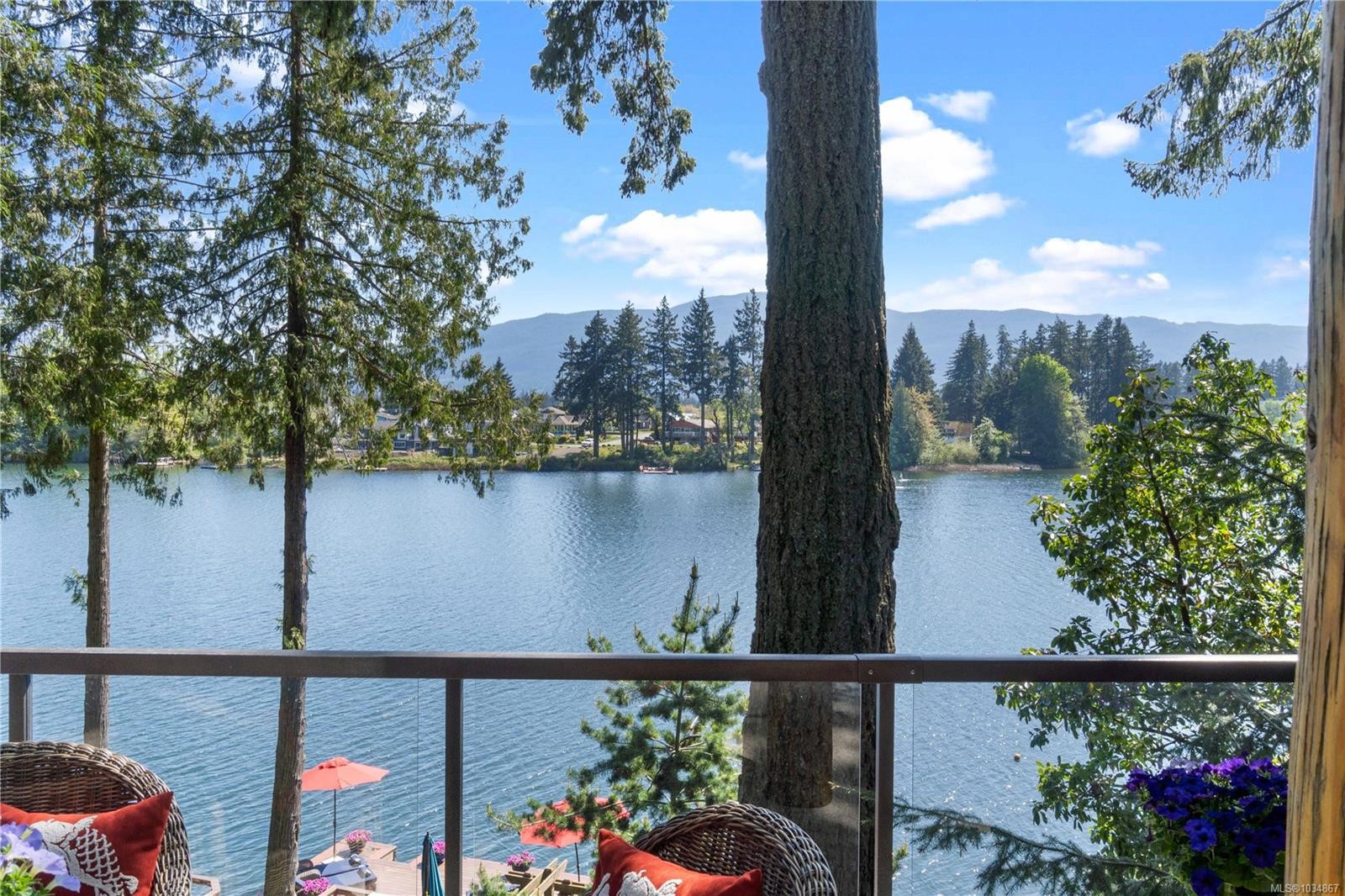 211 Ferntree Pl, Nanaimo, BC