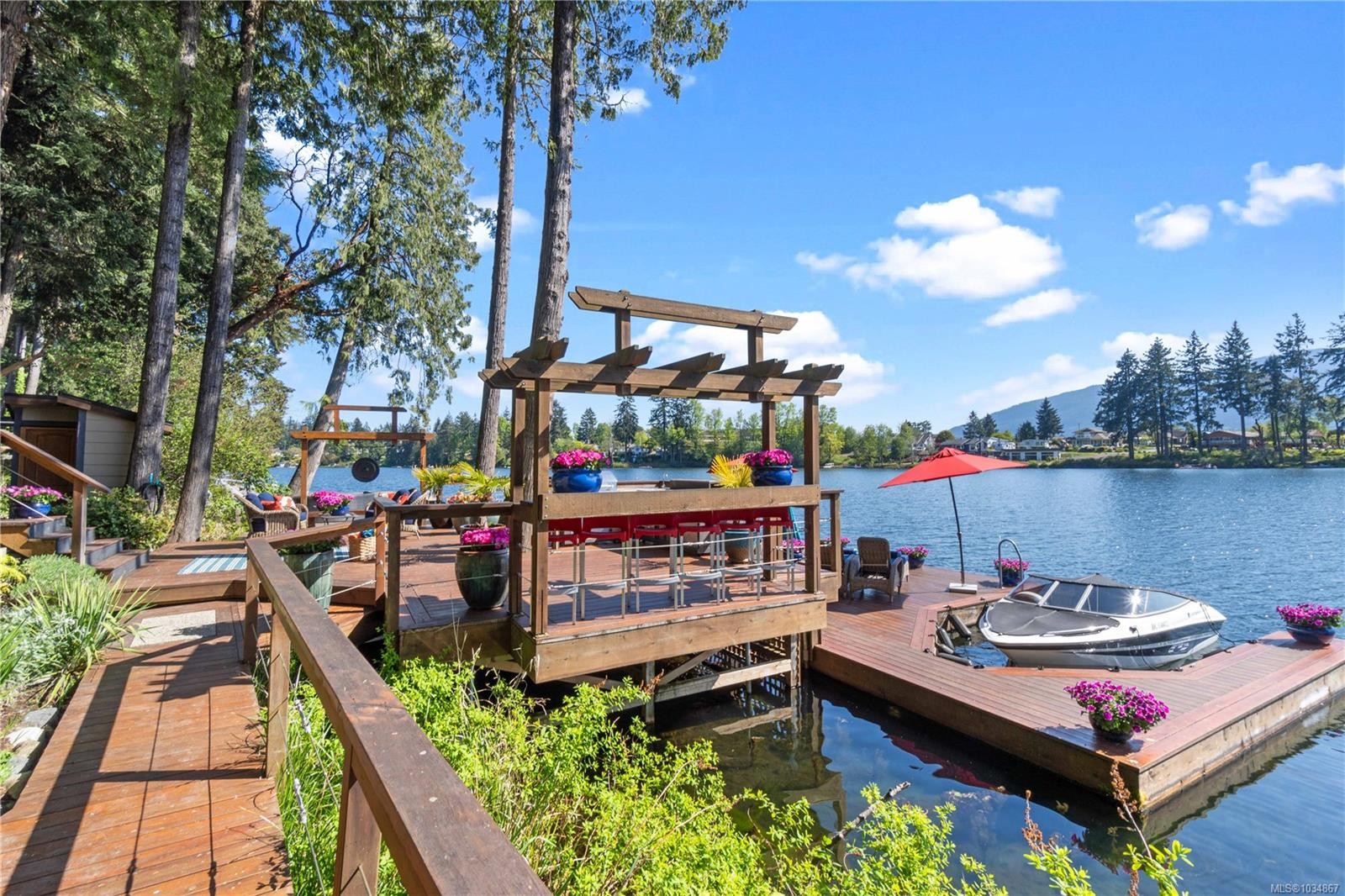 211 Ferntree Pl, Nanaimo, BC