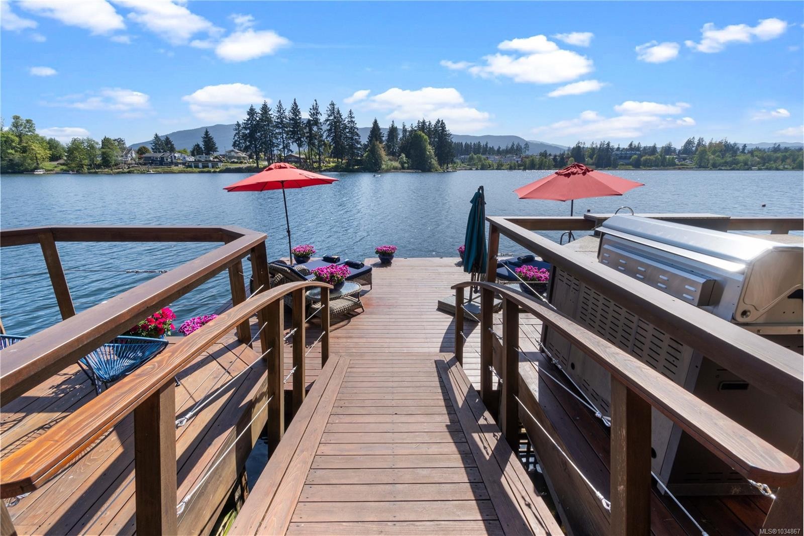 211 Ferntree Pl, Nanaimo, BC